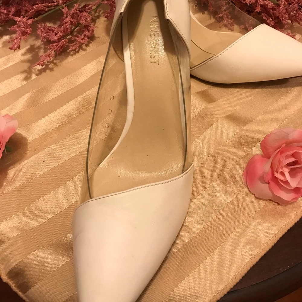 Cute White Clear Pumps